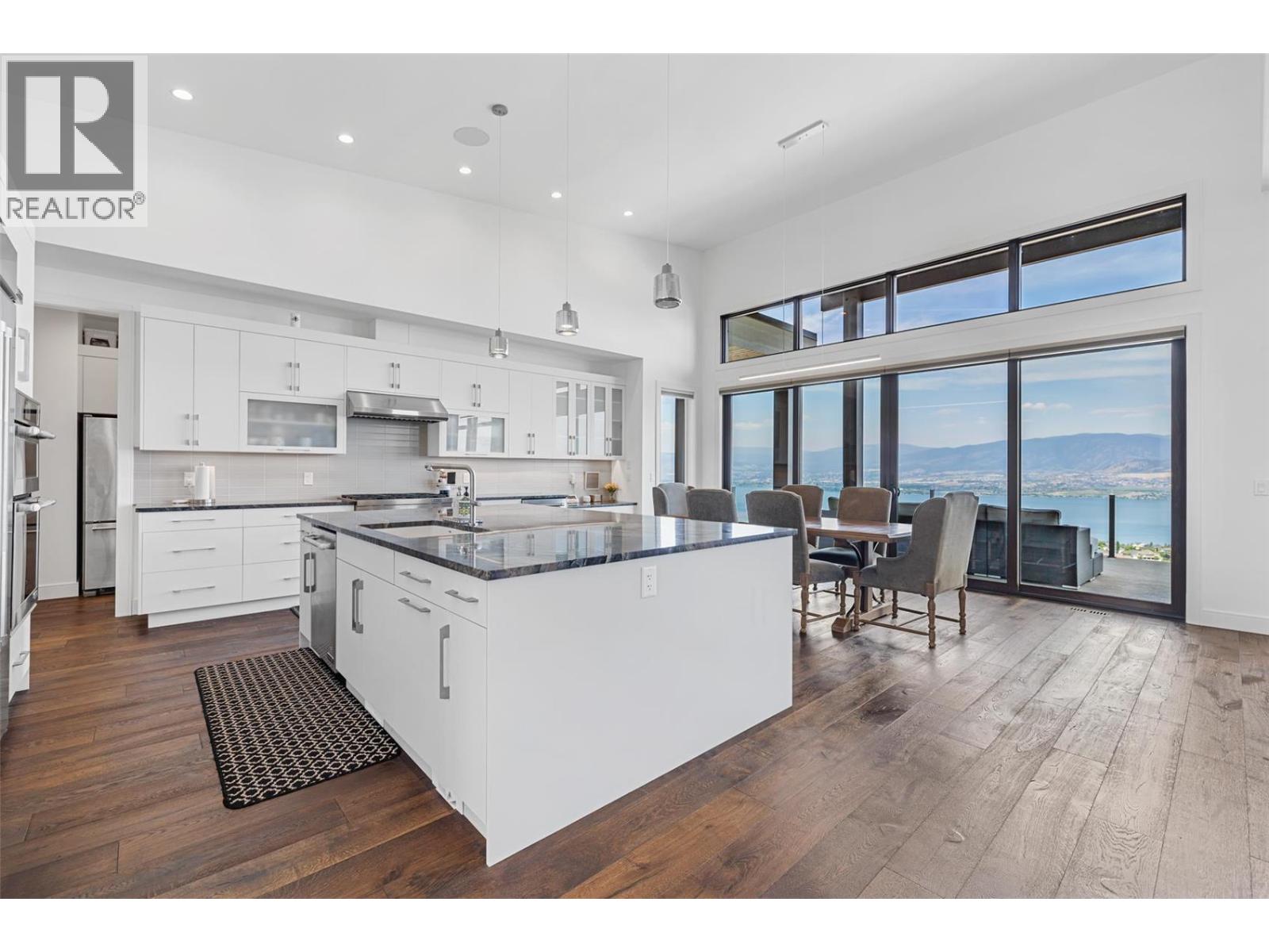  5576 Upper Mission Drive, Kelowna