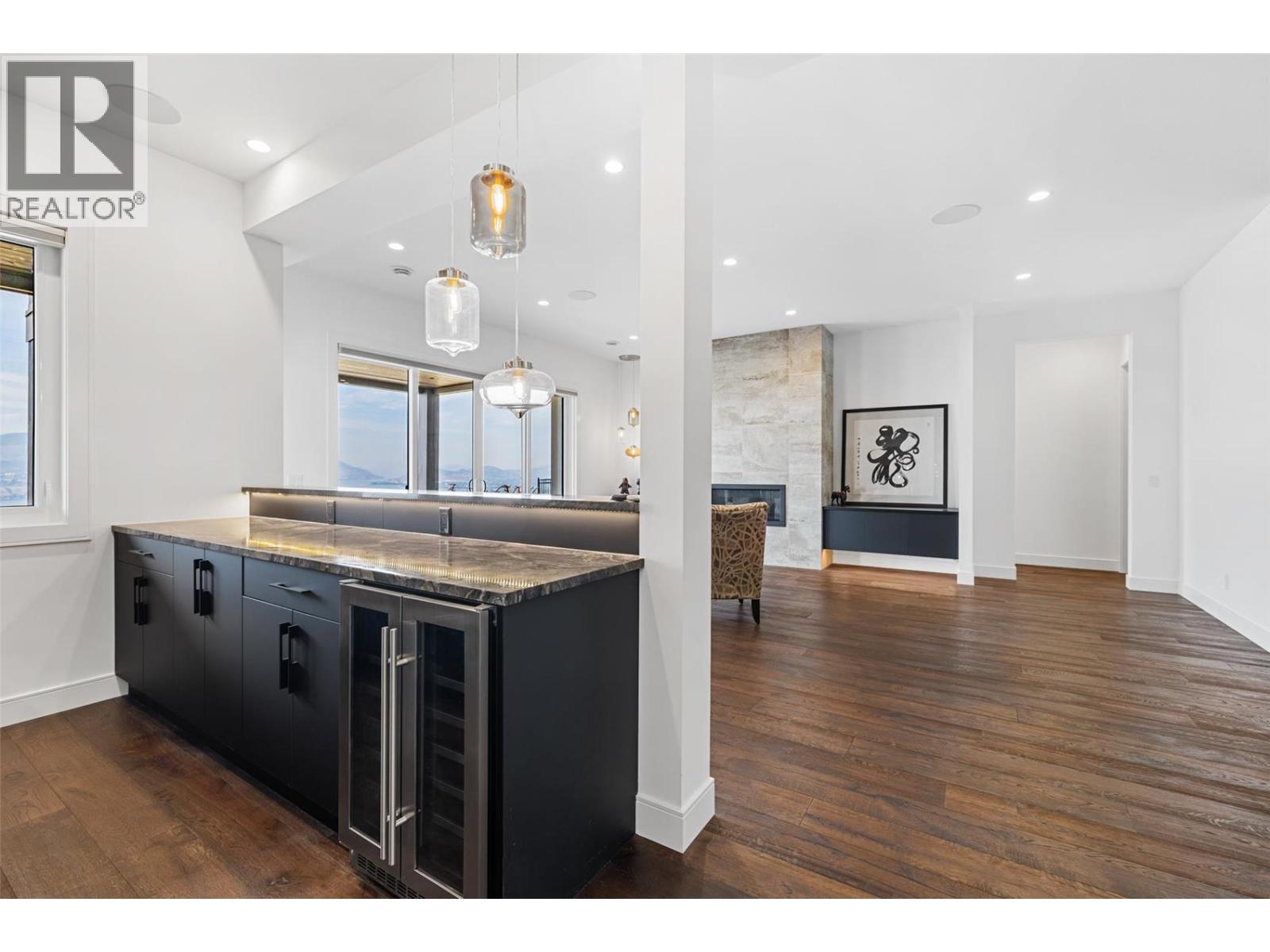  5576 Upper Mission Drive, Kelowna