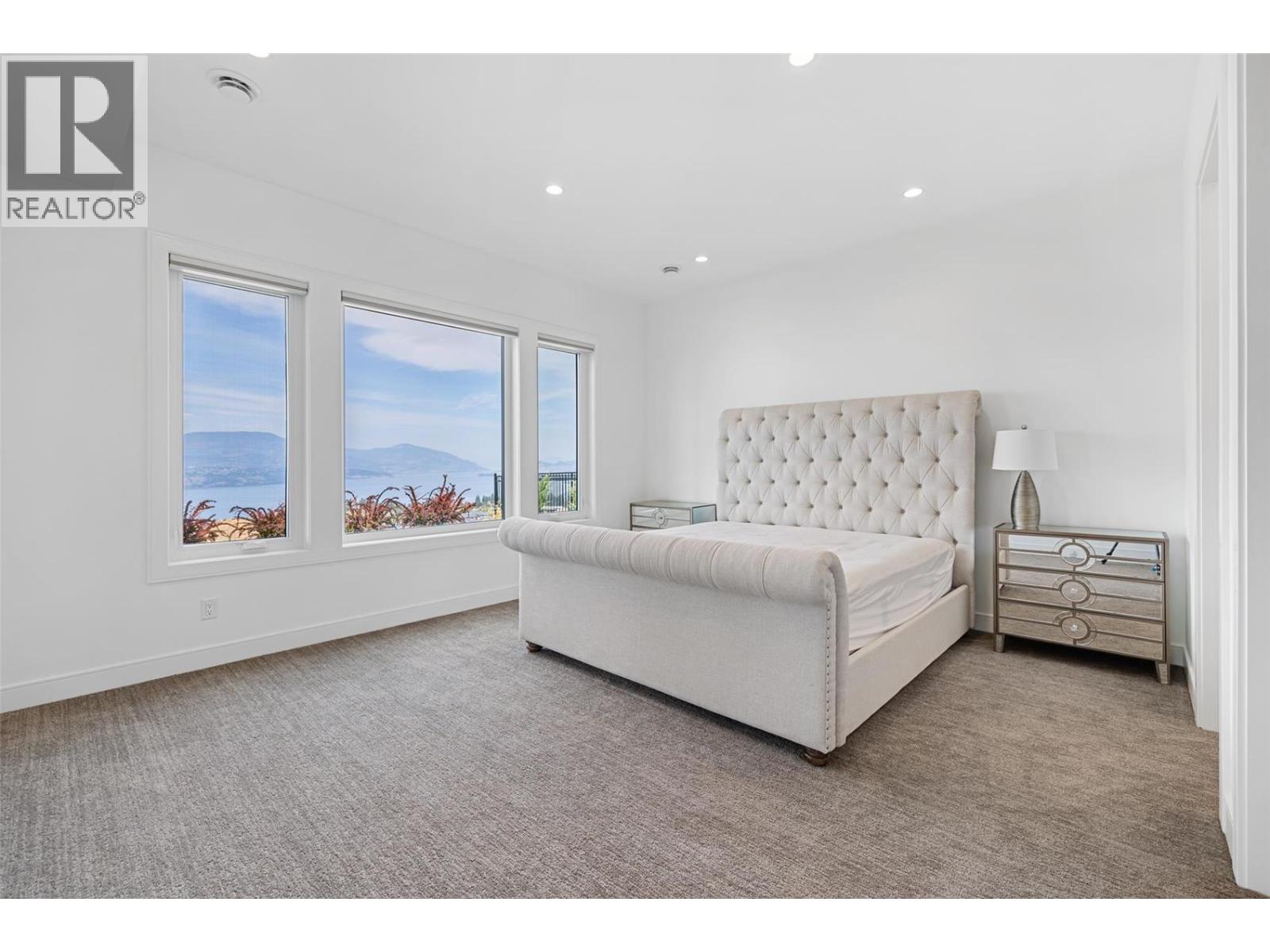  5576 Upper Mission Drive, Kelowna