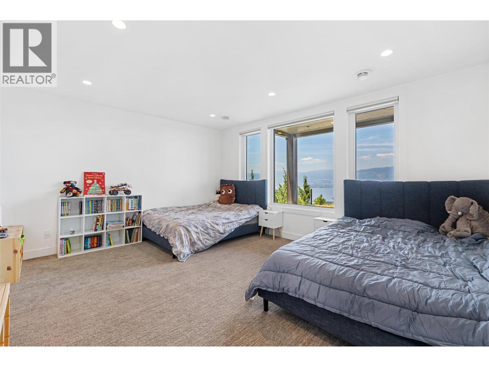  5576 Upper Mission Drive, Kelowna