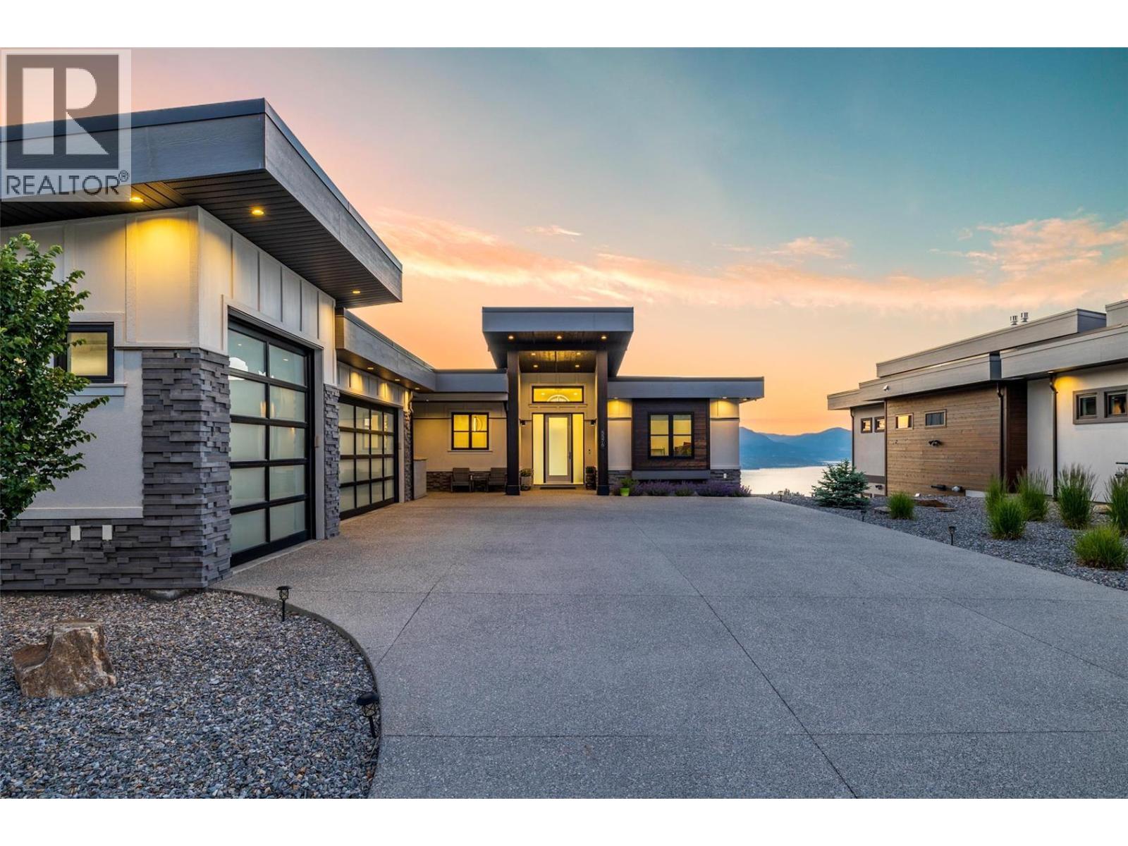  5576 Upper Mission Drive, Kelowna