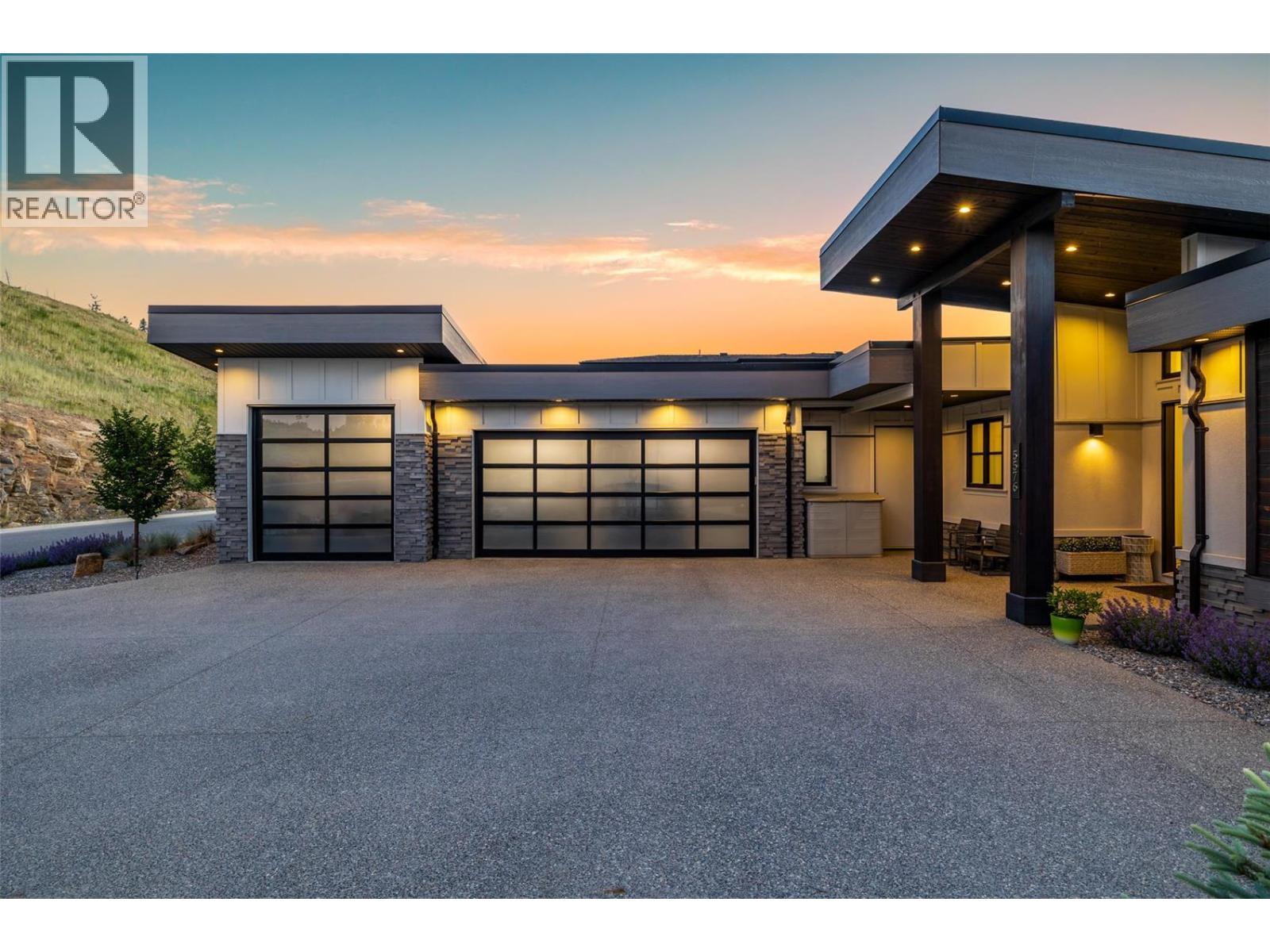  5576 Upper Mission Drive, Kelowna