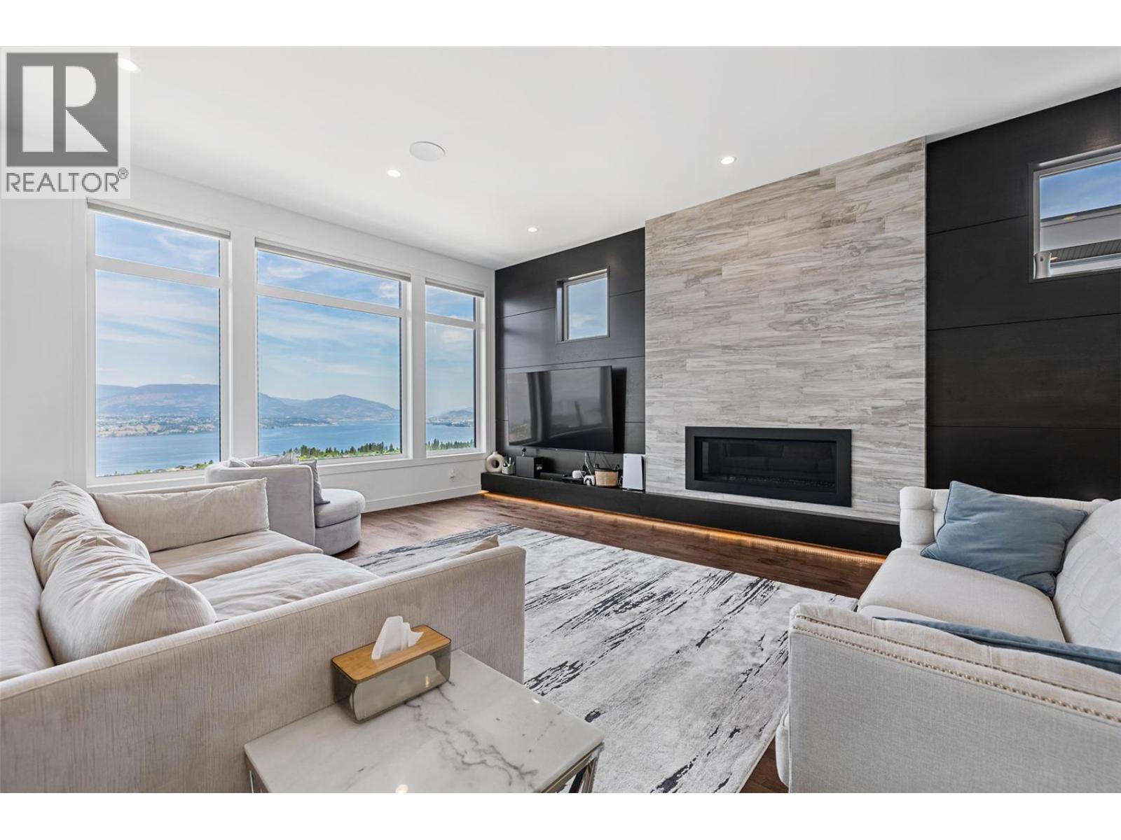  5576 Upper Mission Drive, Kelowna