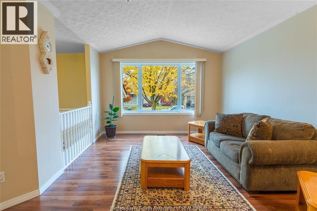 4012 ACORN Unit# UPPER