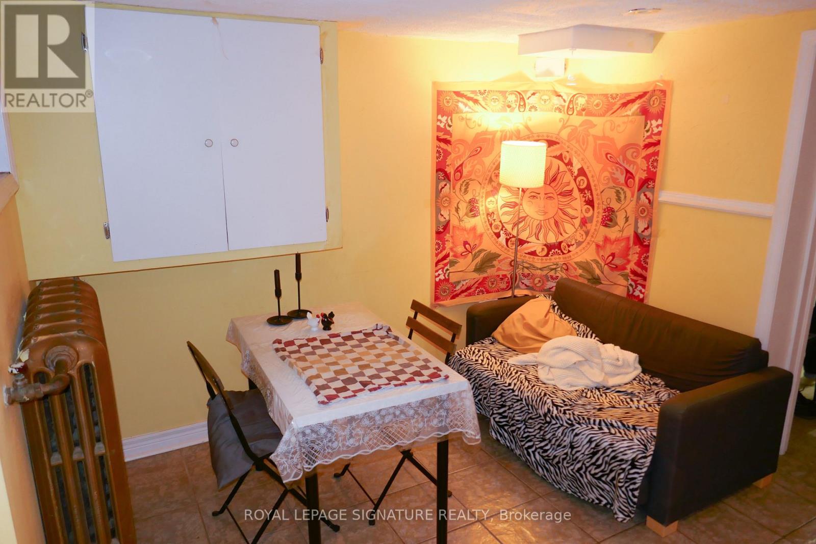 LOWER - 1026 OSSINGTON AVENUE