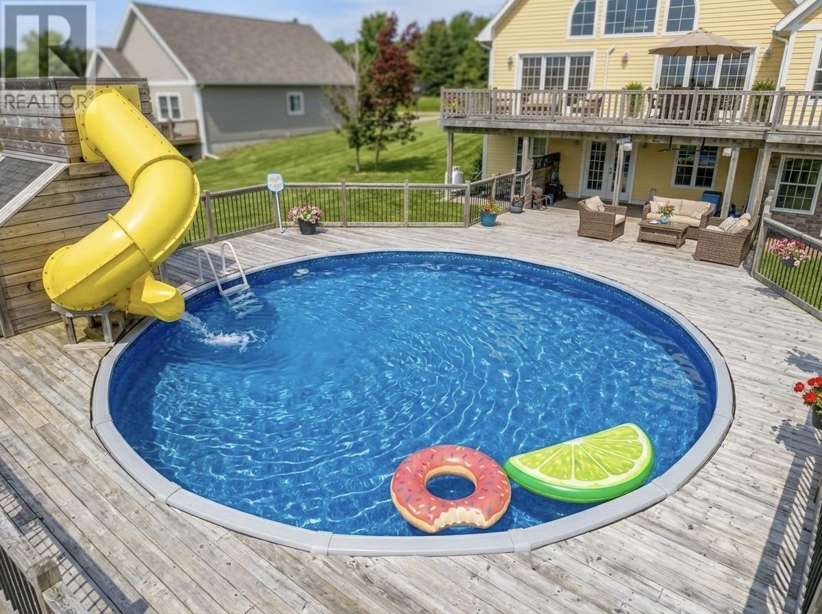 22 Dorothy Avenue - Photo 2 of 50, Stratford, Prince Edward Island