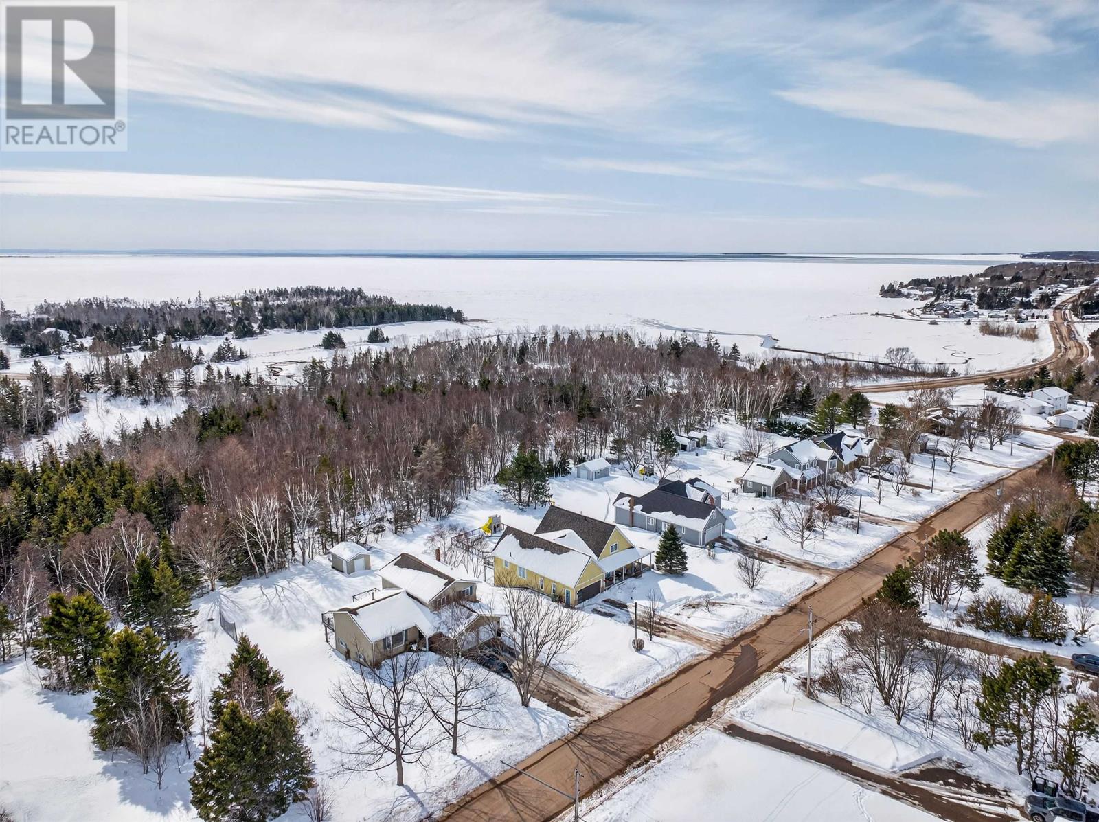 22 Dorothy Avenue - Photo 3 of 50, Stratford, Prince Edward Island