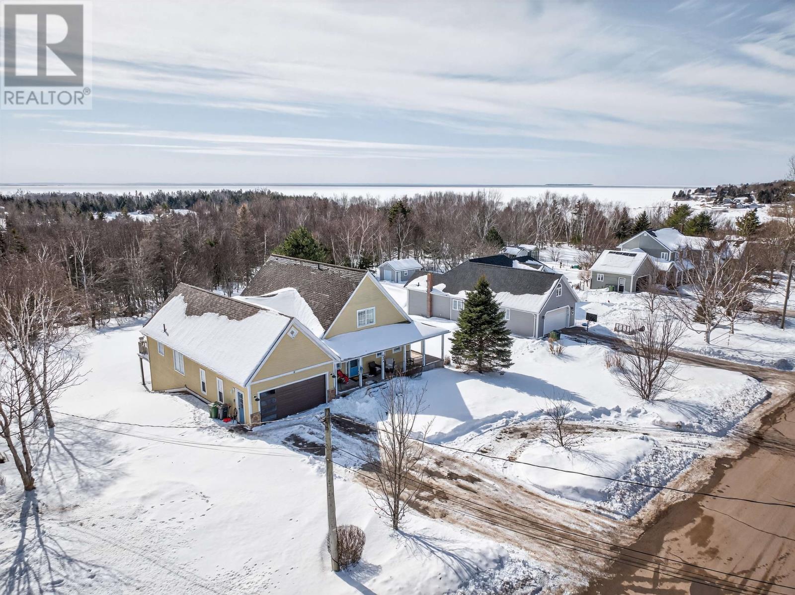 22 Dorothy Avenue - Photo 4 of 50, Stratford, Prince Edward Island