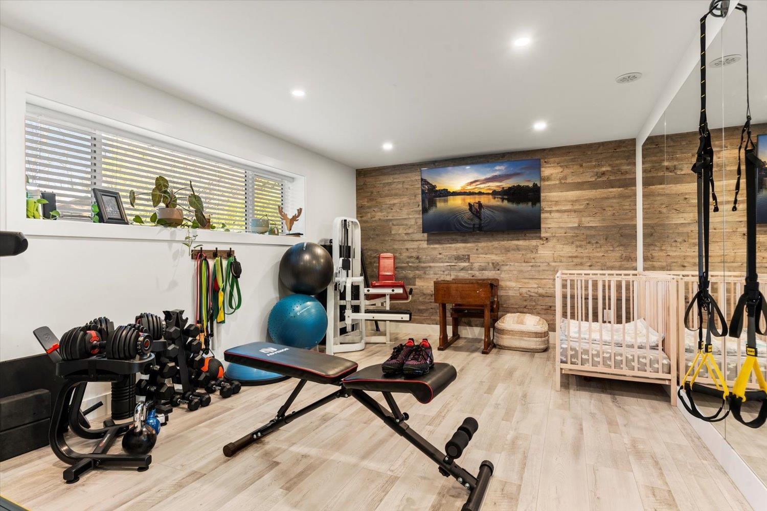 540 NAISMITH AVENUE, Harrison Hot Springs, Harrison Hot Springs