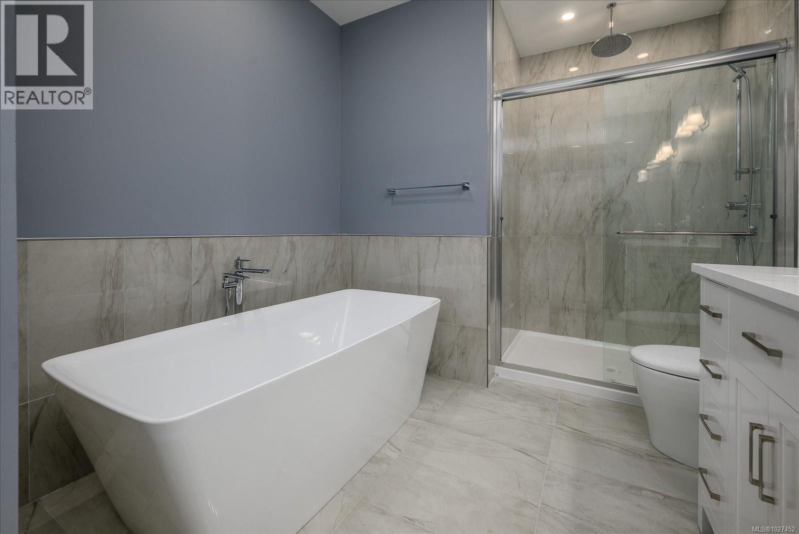 167 Golden Oaks Cres - 17