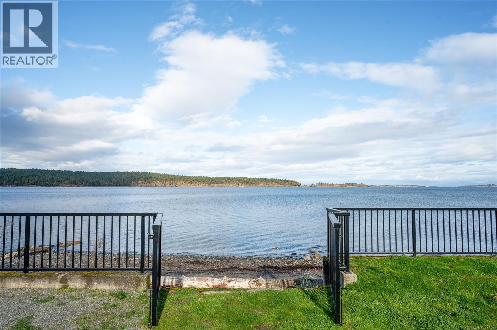 7850 SHANGRI-LA RD - 17