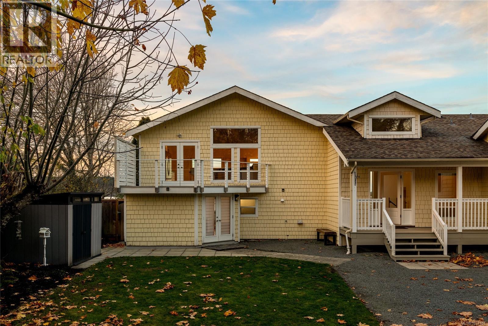 7850 SHANGRI-LA RD - 23