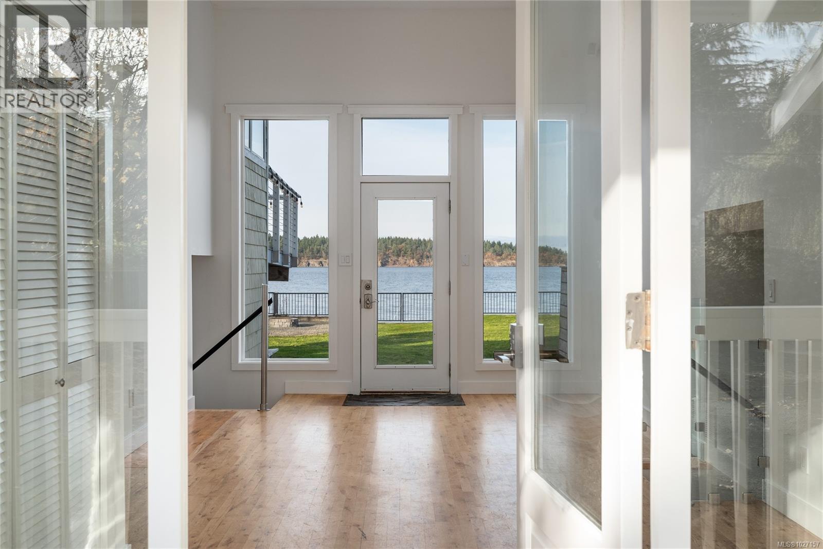 7850 SHANGRI-LA RD - 26