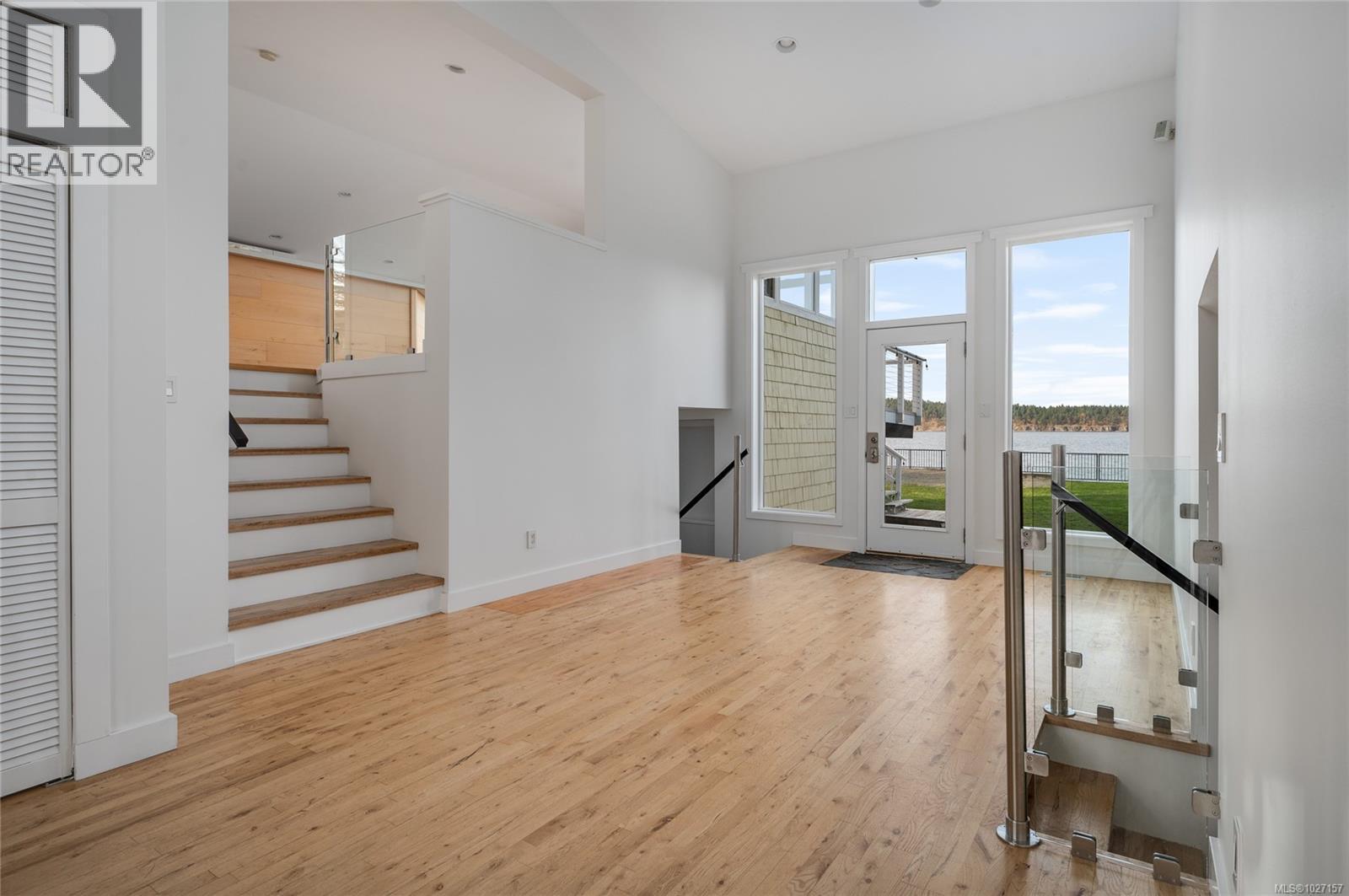 7850 SHANGRI-LA RD - 27