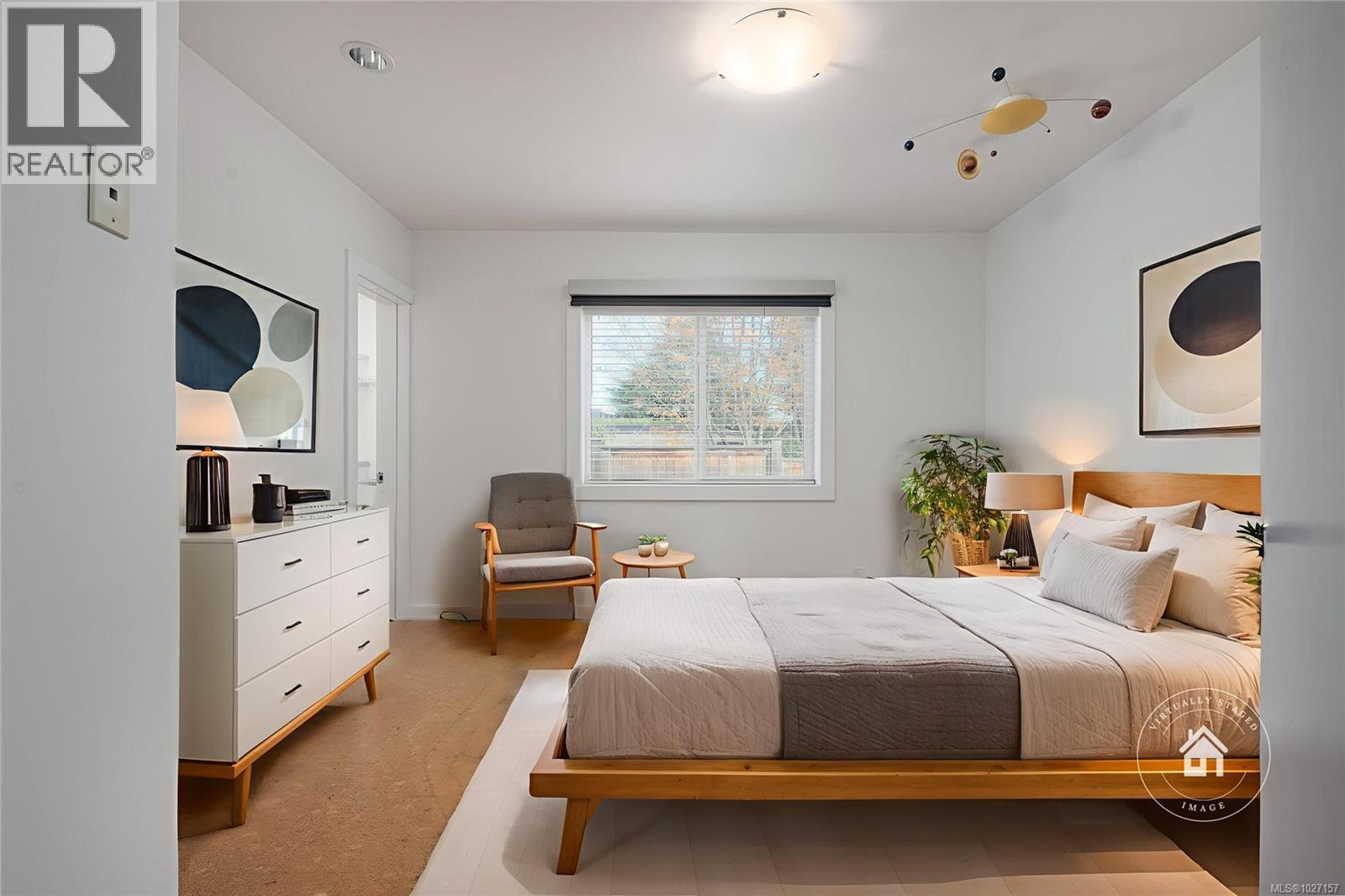 7850 SHANGRI-LA RD - 54