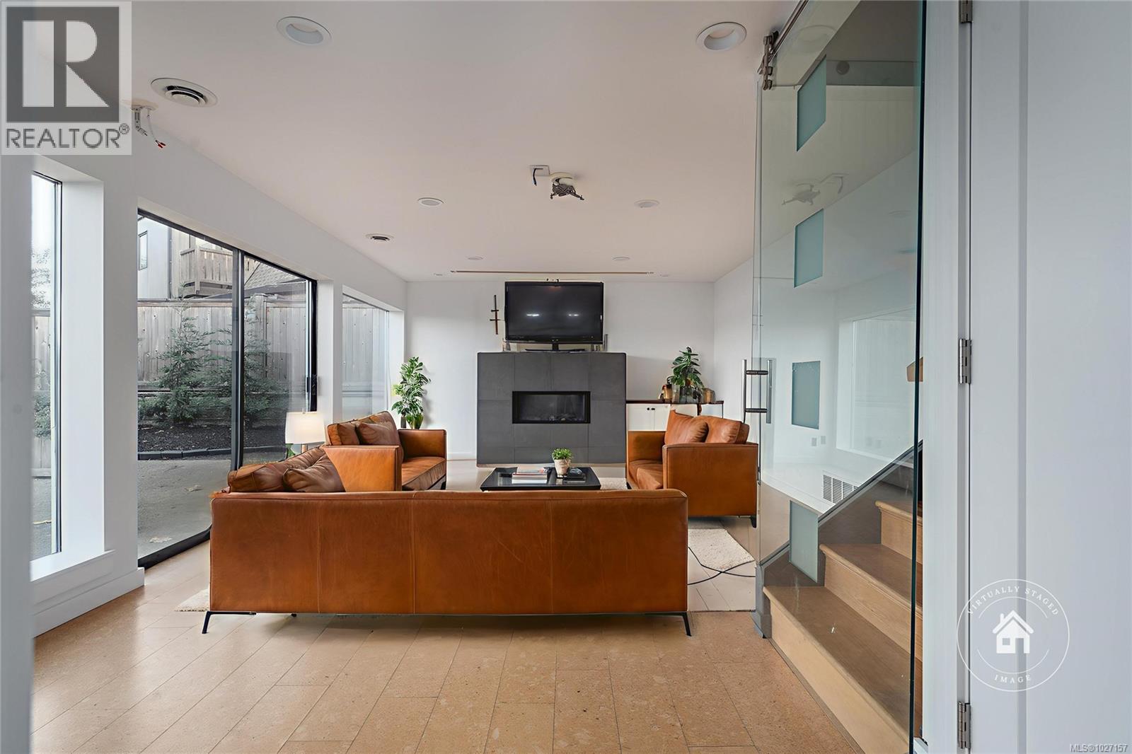 7850 SHANGRI-LA RD - 58