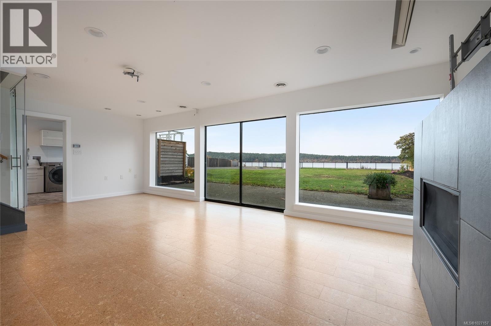 7850 SHANGRI-LA RD - 59