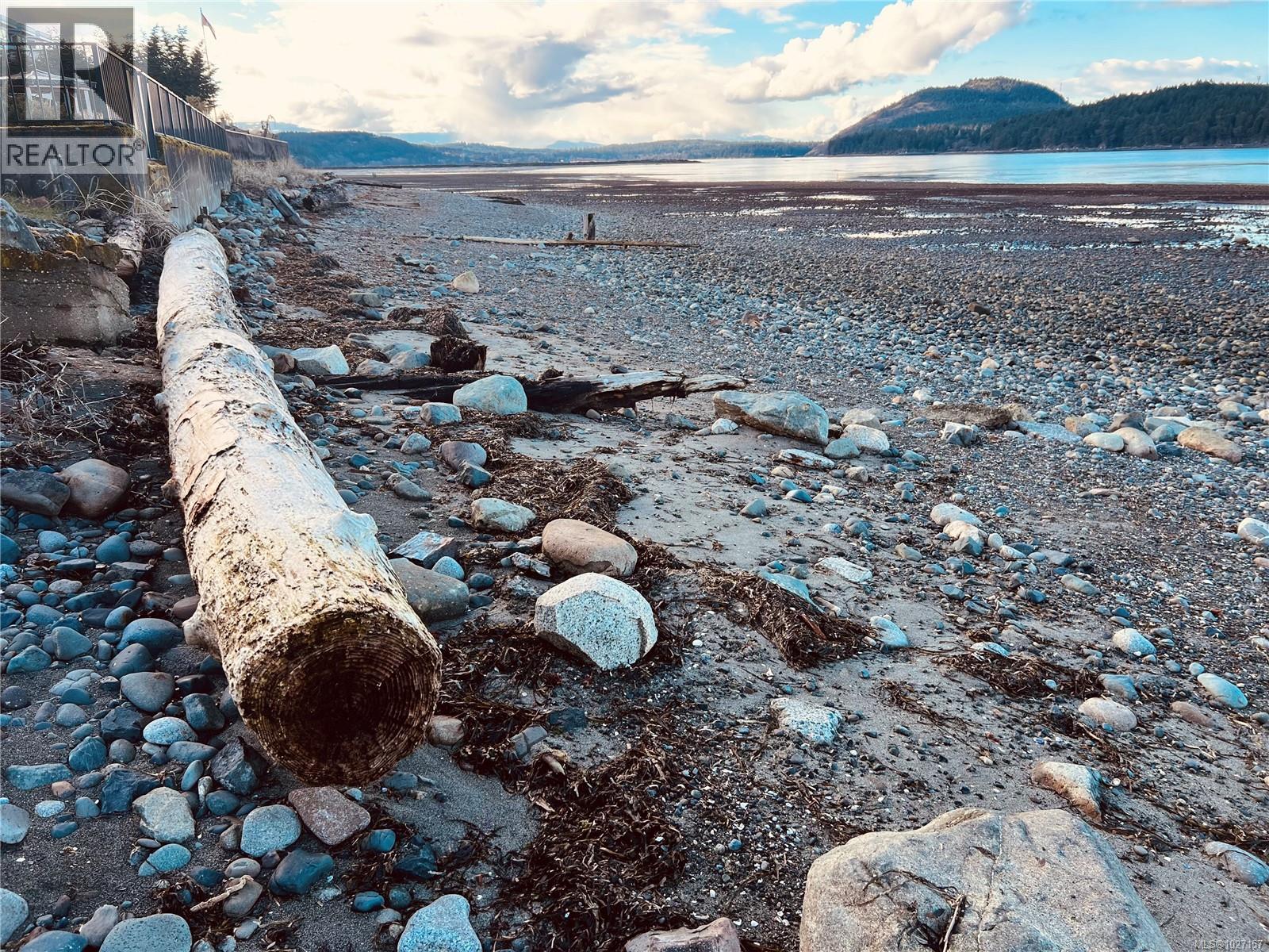 7850 SHANGRI-LA RD - 7