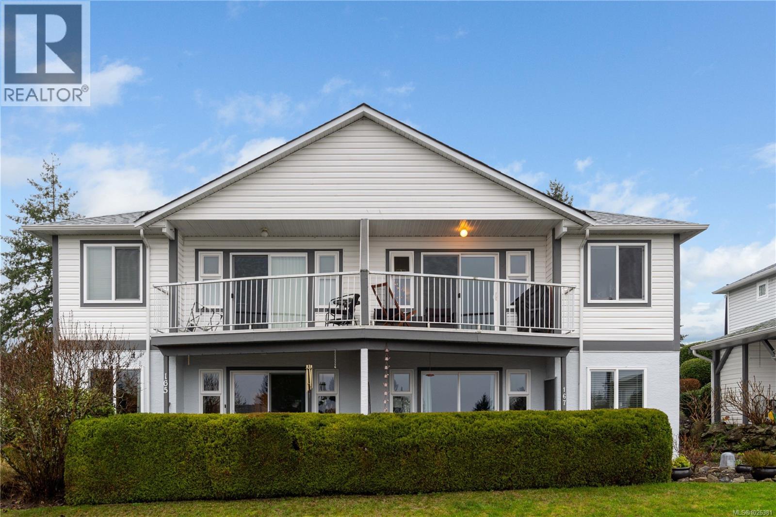 368 PETROGLYPH CRES - 40