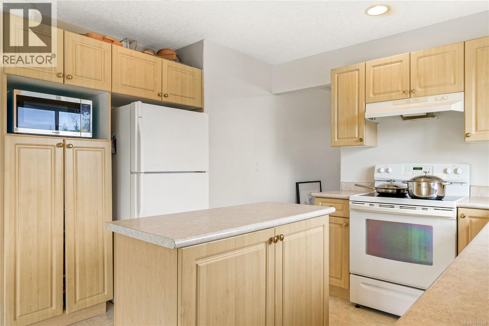 269 Tahoe Ave, Nanaimo