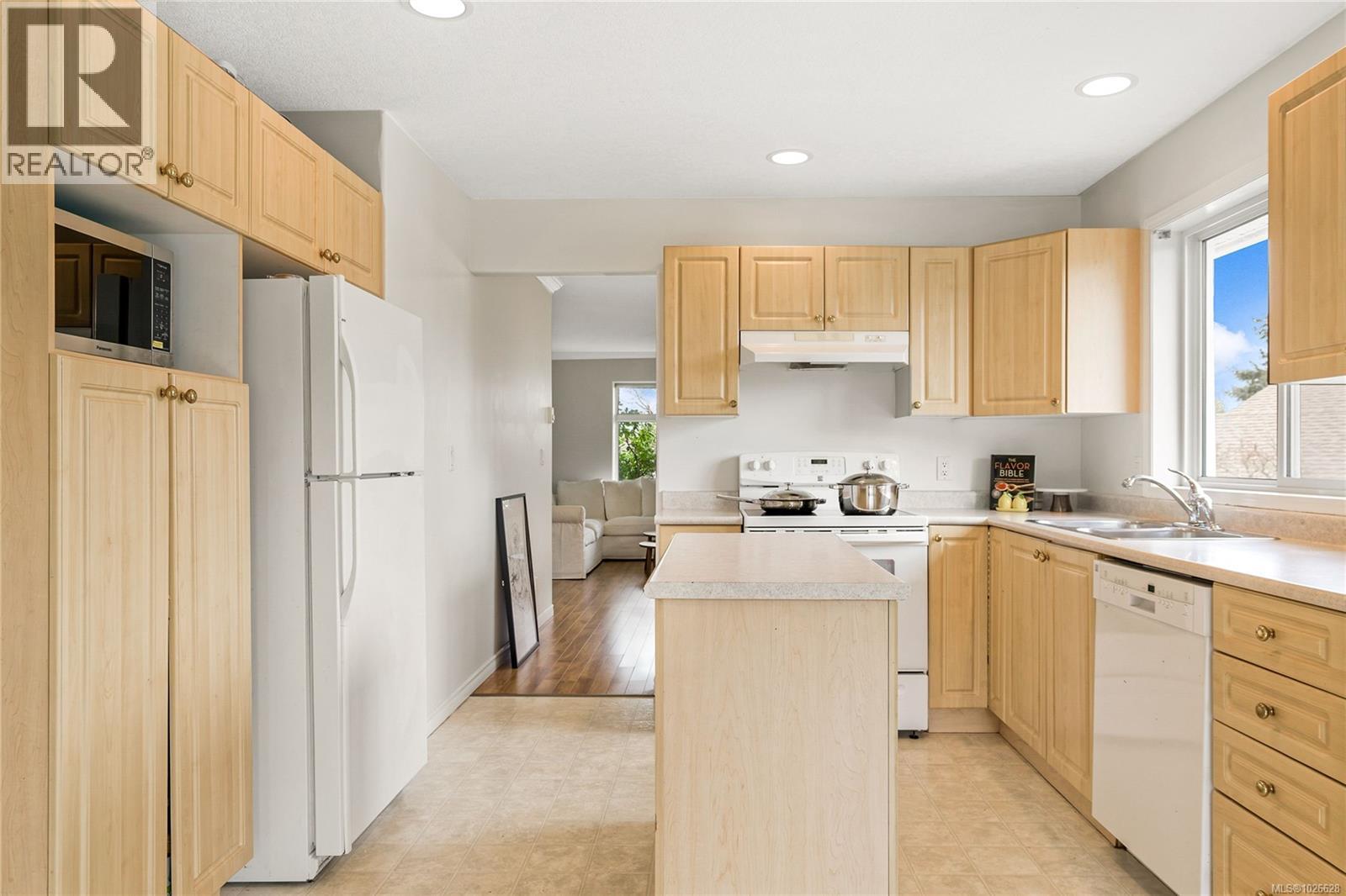 269 Tahoe Ave - Photo 3 of 33, Nanaimo, British Columbia