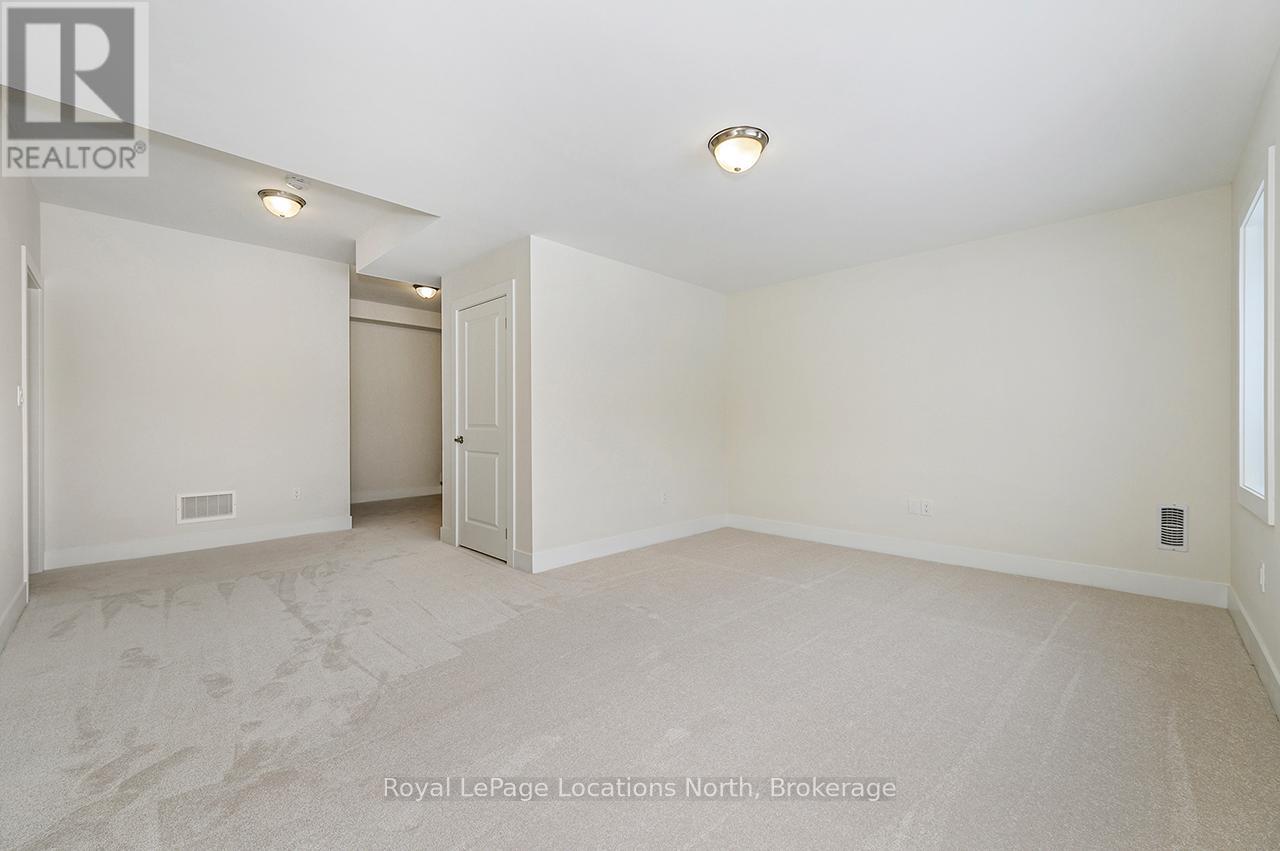 111 CLEMENT LANE - 35