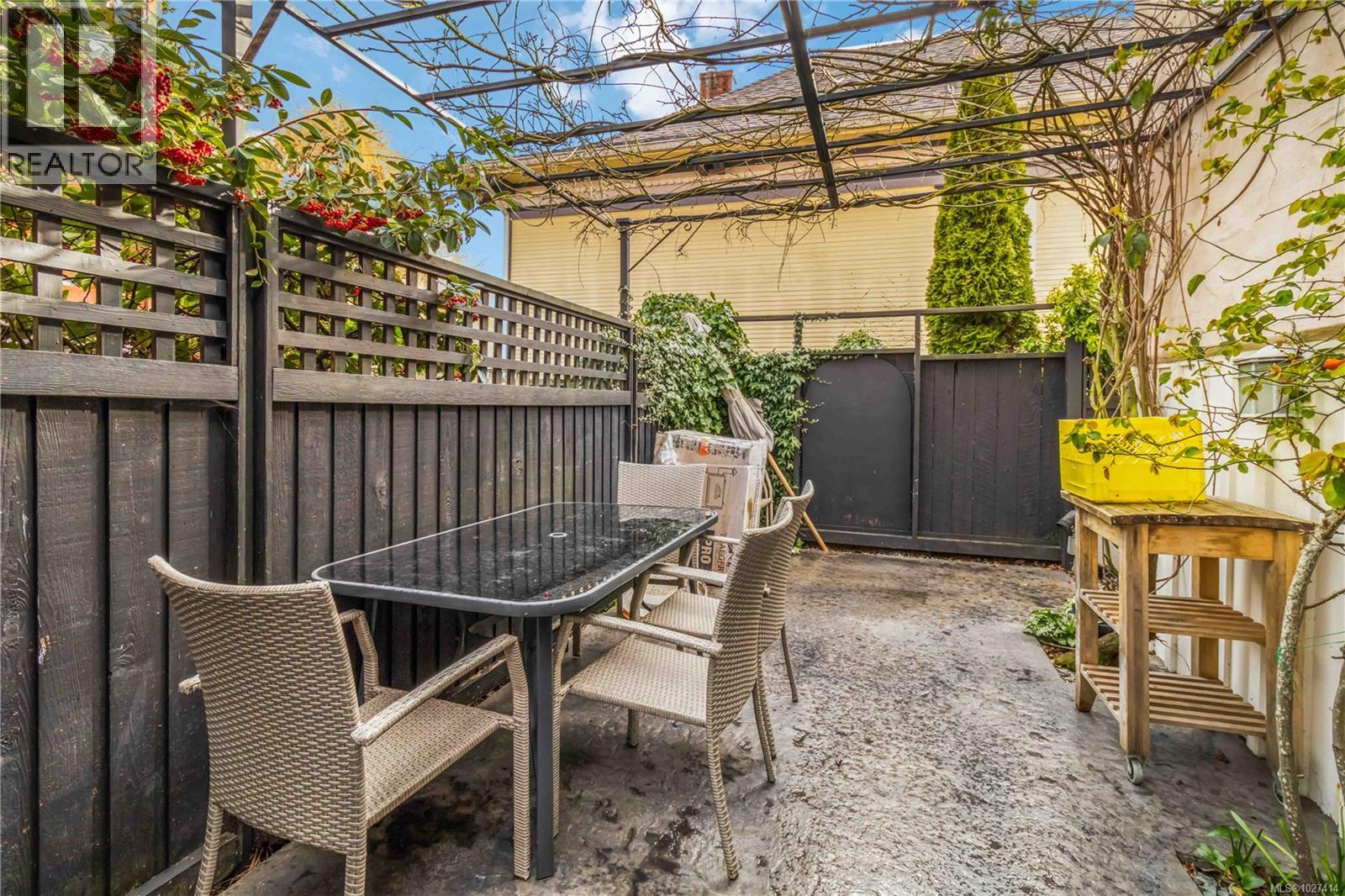  349 Vancouver Street, Victoria