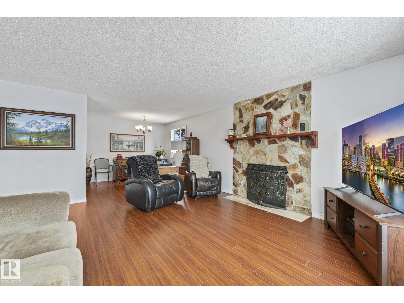 1162 PARKER MR - Photo 5 of 50, Sherwood Park, Alberta