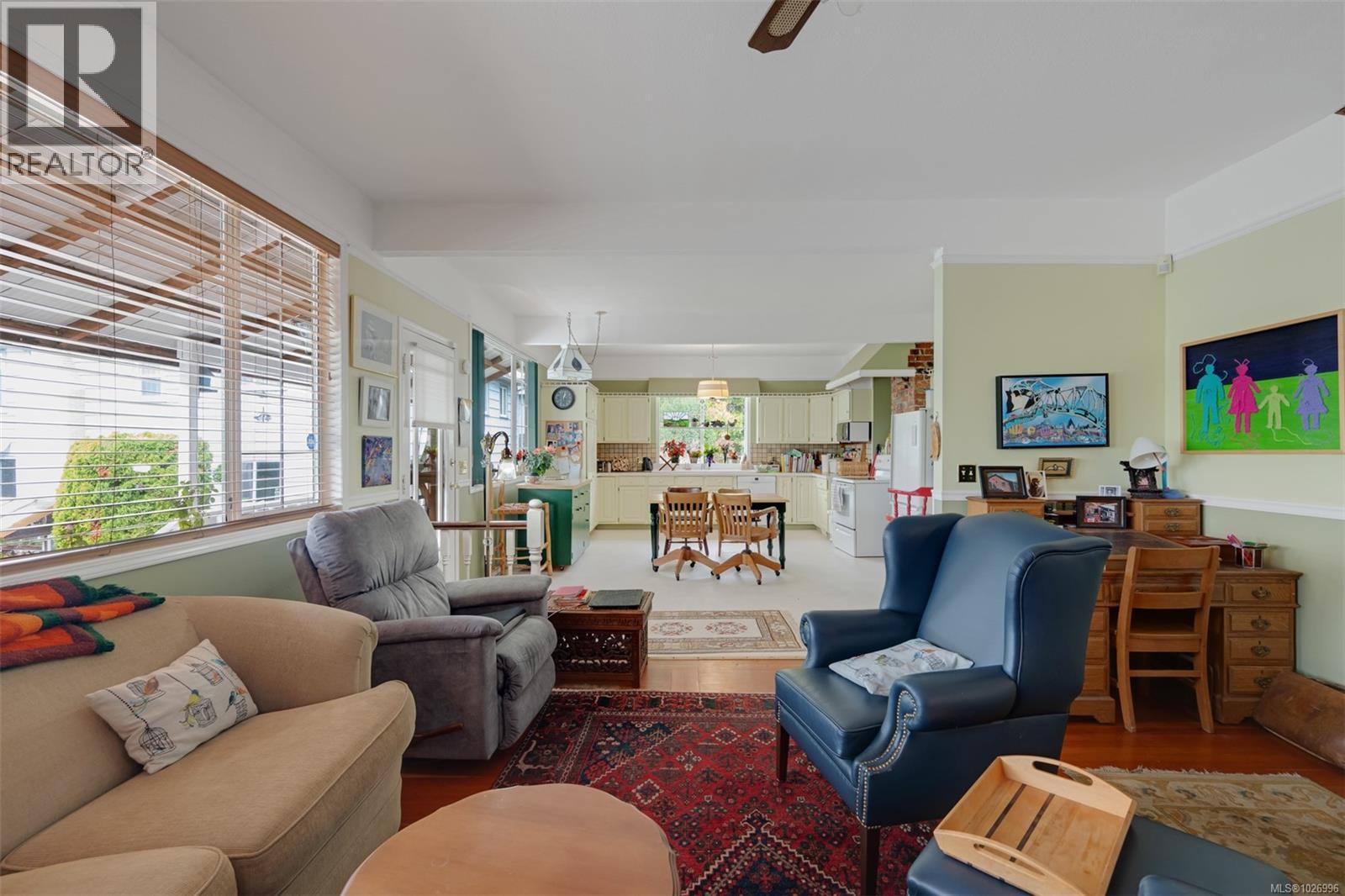  470 Constance Avenue, Esquimalt