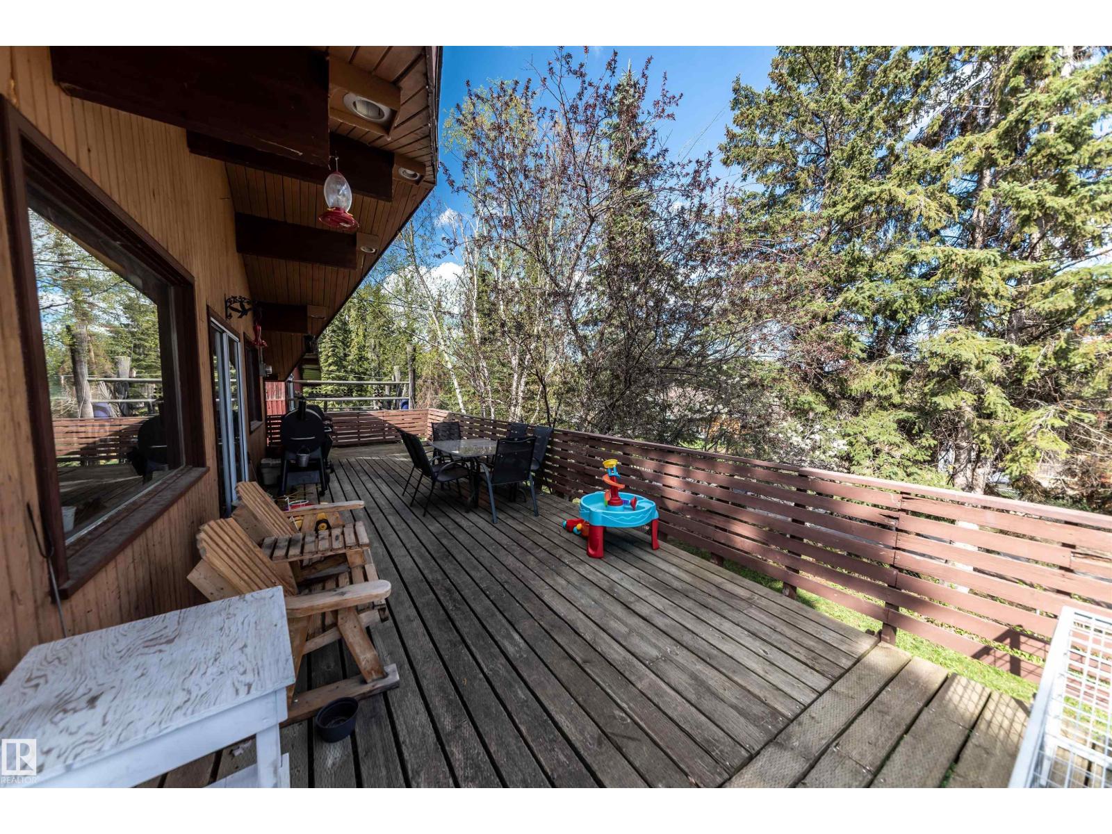 
          1621 Marine CR
            <br/>
            <span>Rural Lac Ste. Anne County</span>
            , 
            <span>AB</span>
             <span>T0E0A2</span>
         - Photo 17