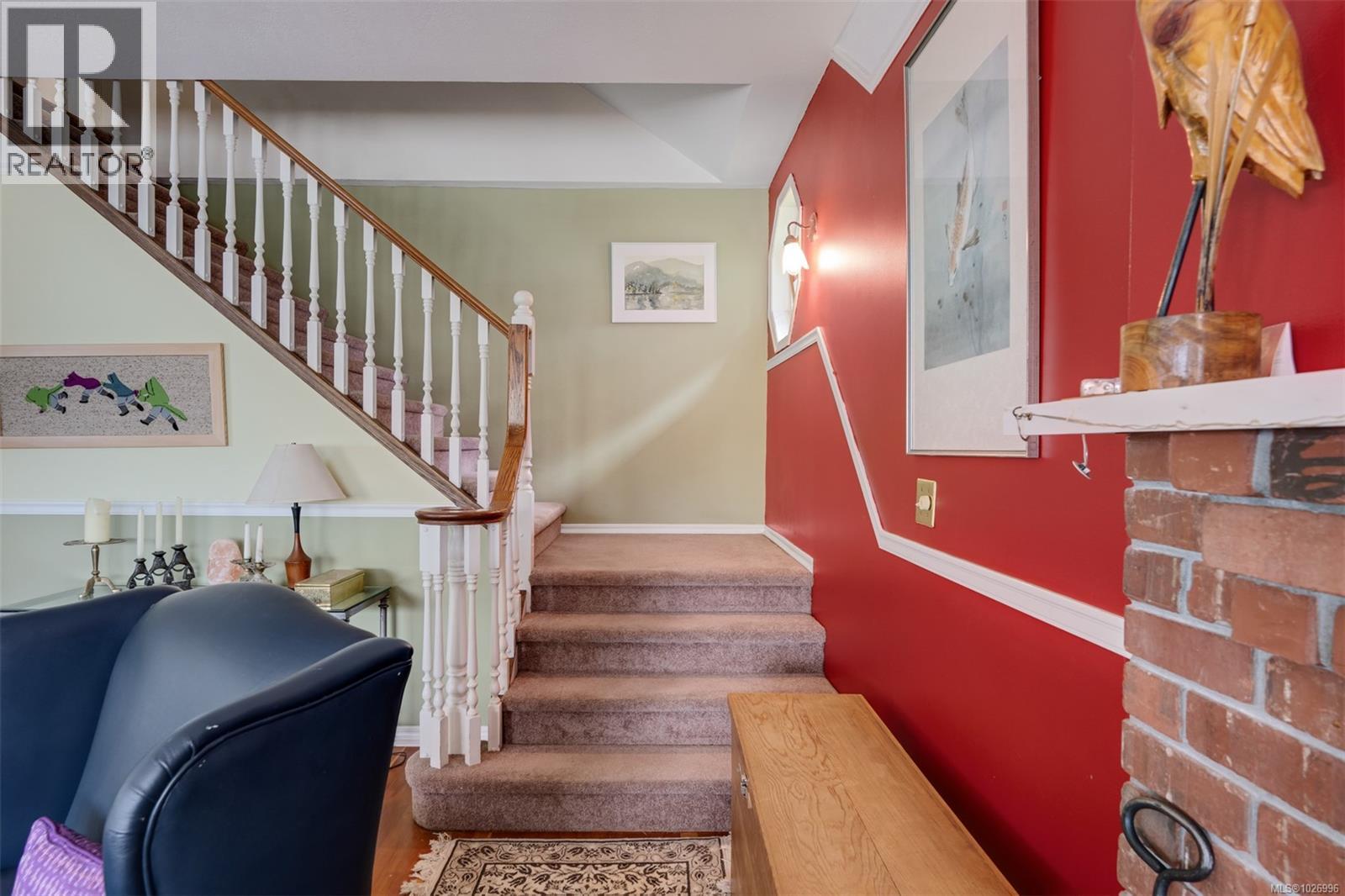  470 Constance Avenue, Esquimalt