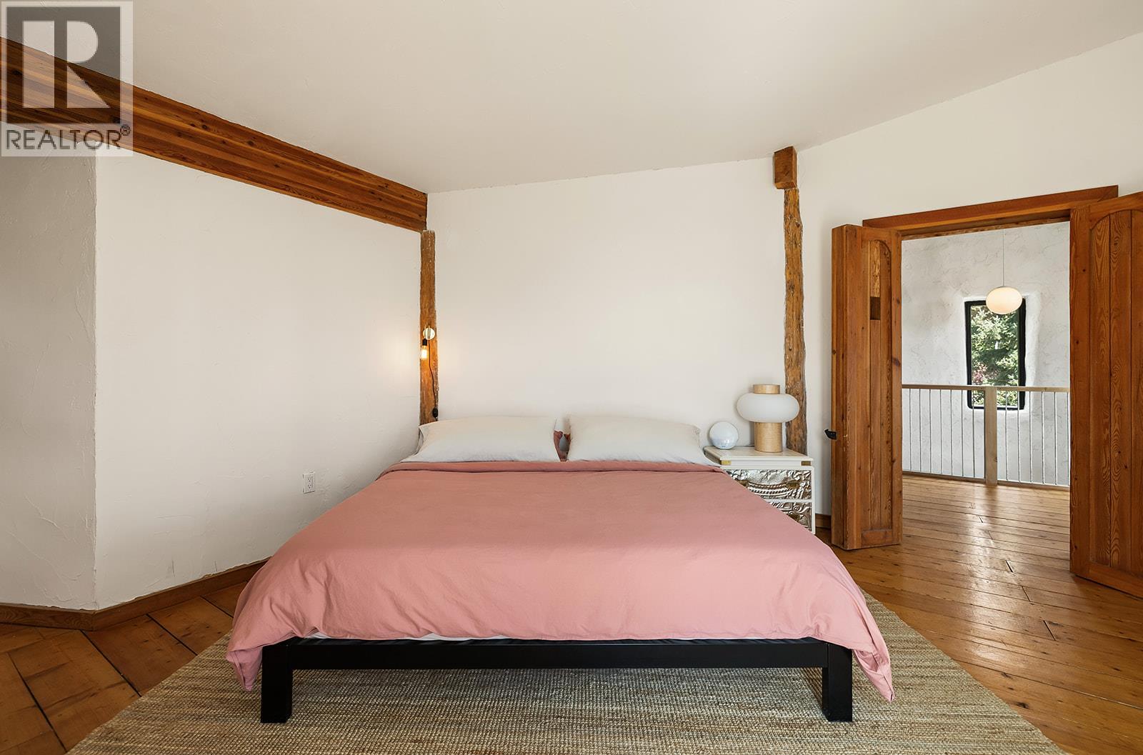  6226 Sanderson Avenue, Peachland