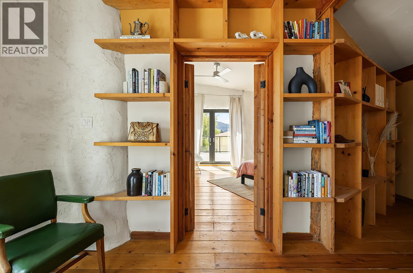  6226 Sanderson Avenue, Peachland