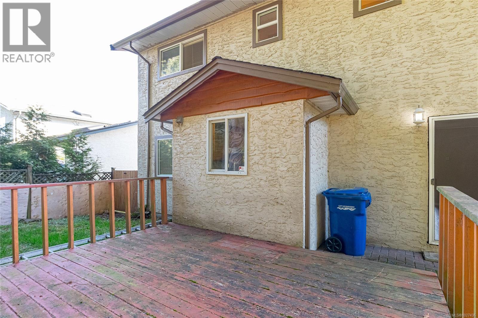 5579 KENWILL DR - 31