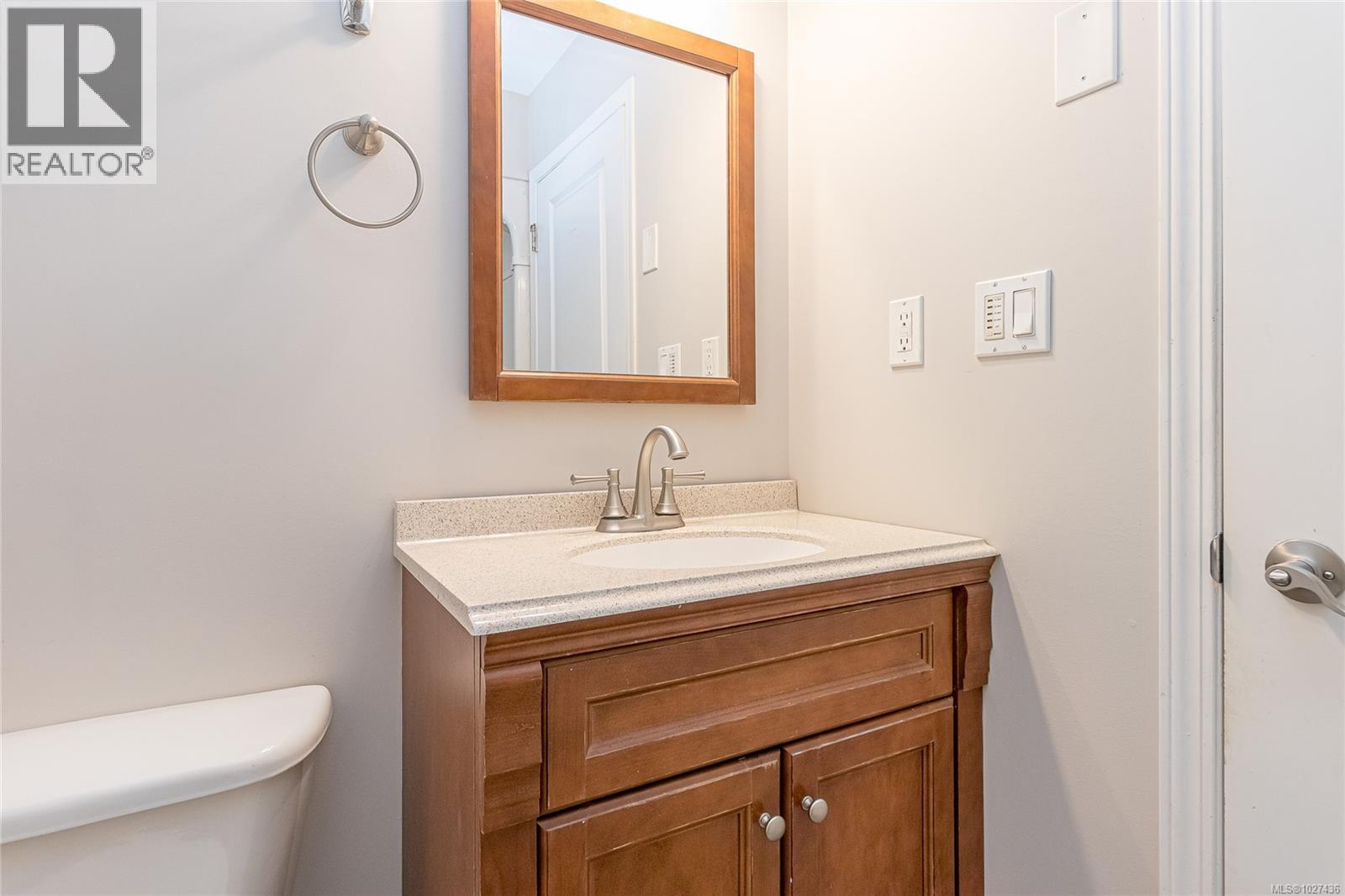 5579 KENWILL DR - 21