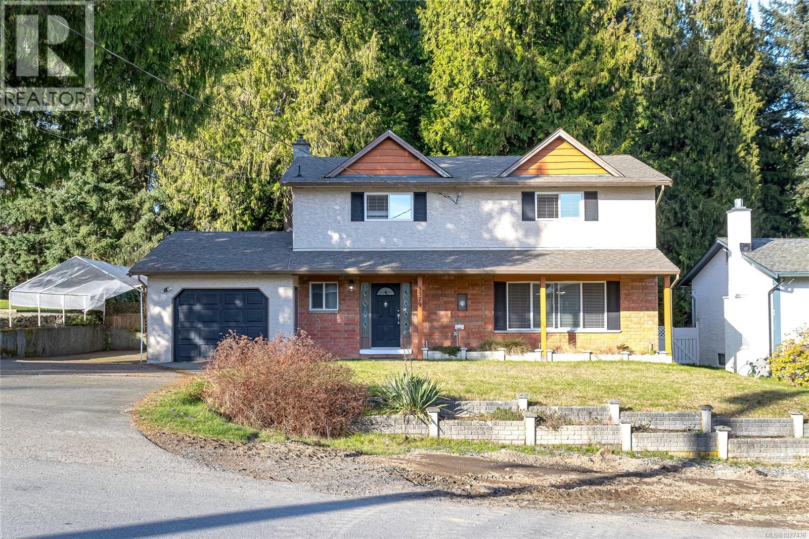 5579 KENWILL DR - 29