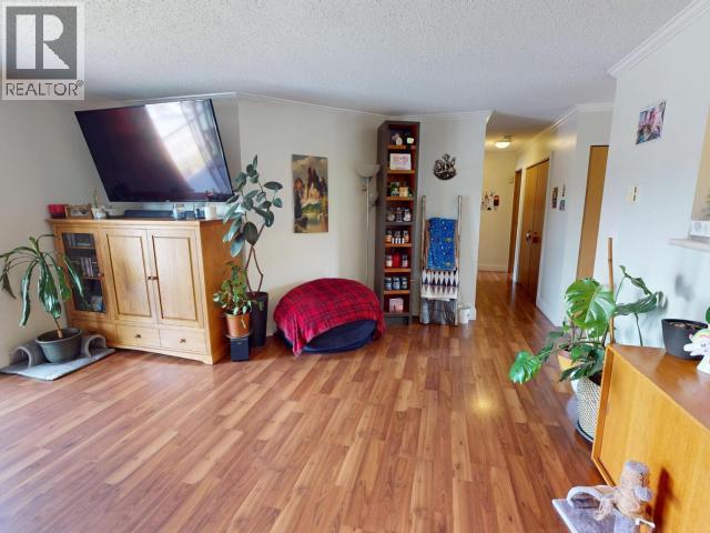 307-5700 WILLOW AVE, Powell River