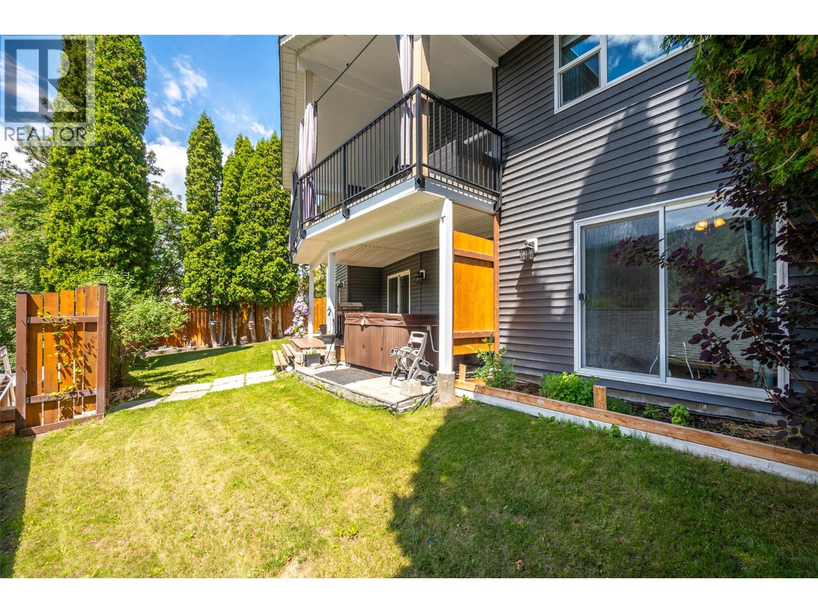 1332 Peachcliff Drive, Okanagan Falls