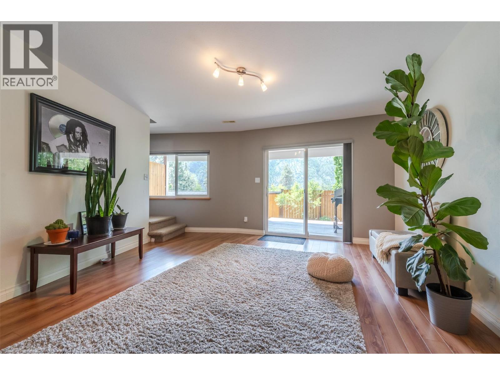 1332 Peachcliff Drive, Okanagan Falls