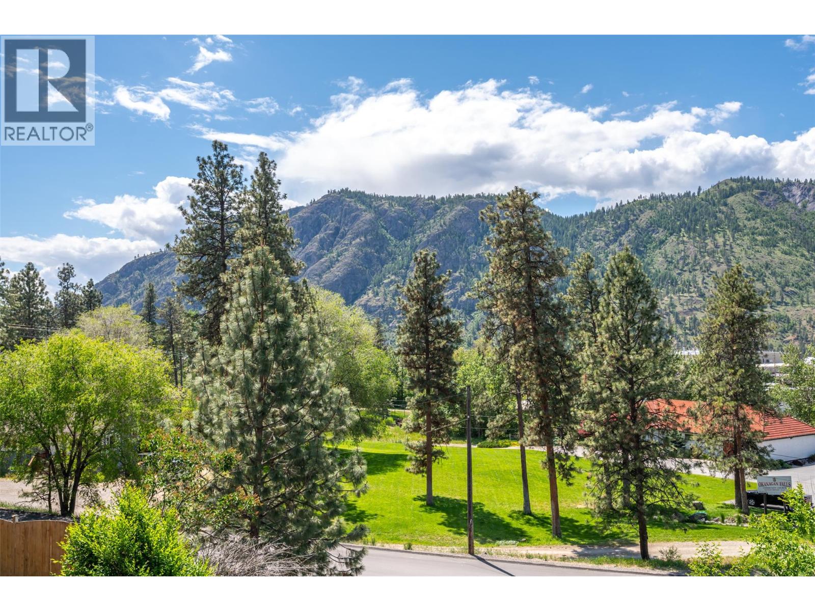 1332 Peachcliff Drive, Okanagan Falls