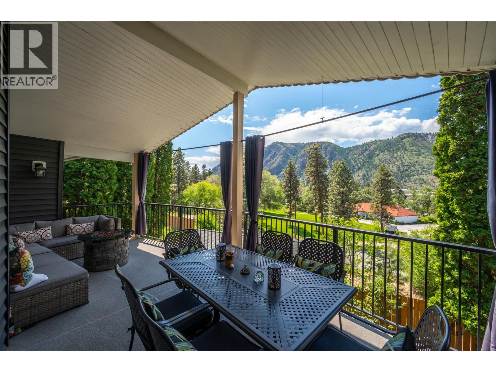 1332 Peachcliff Drive, Okanagan Falls