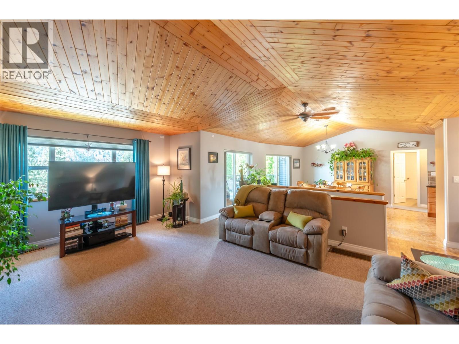 1332 Peachcliff Drive, Okanagan Falls