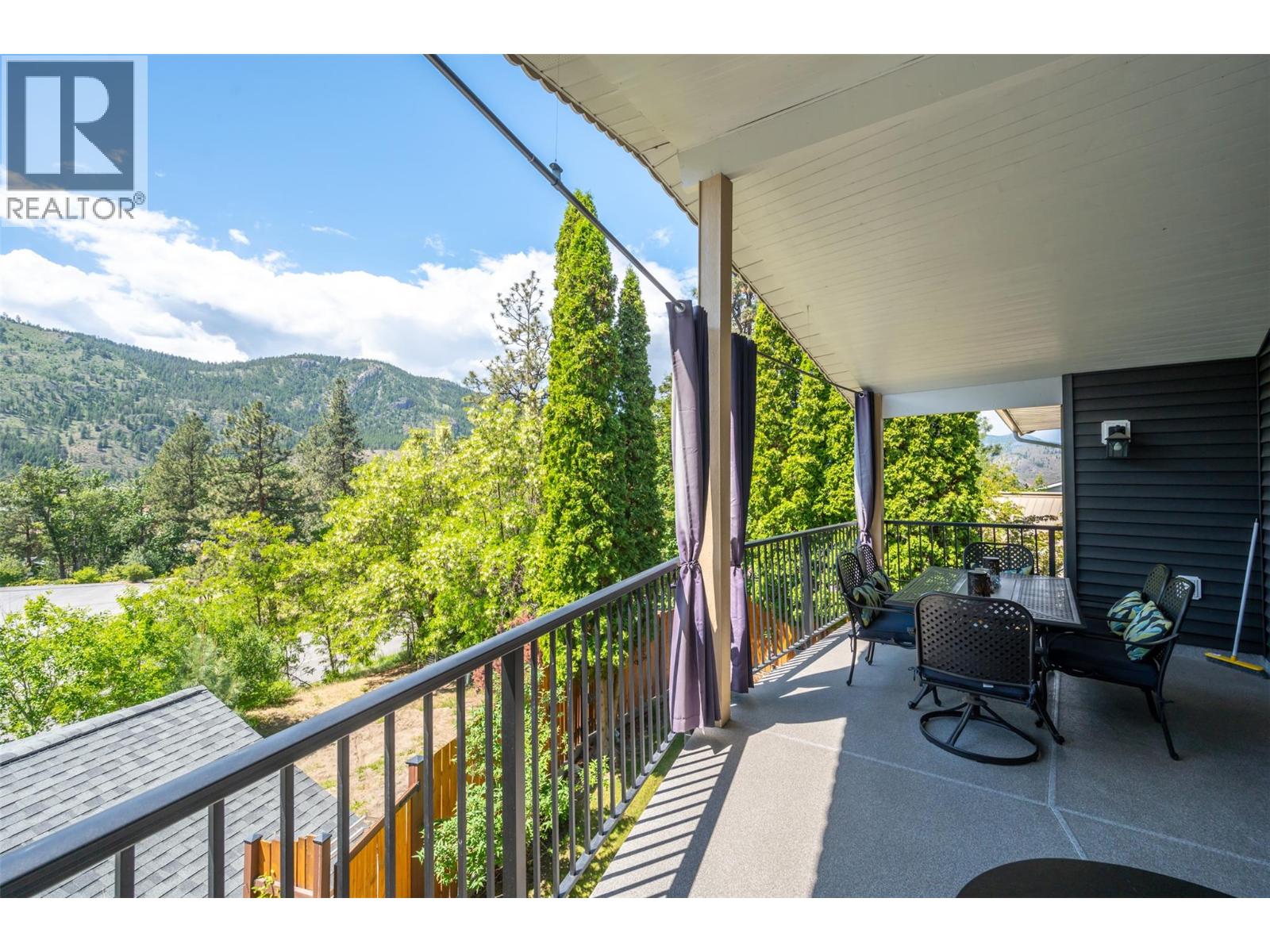 1332 Peachcliff Drive, Okanagan Falls