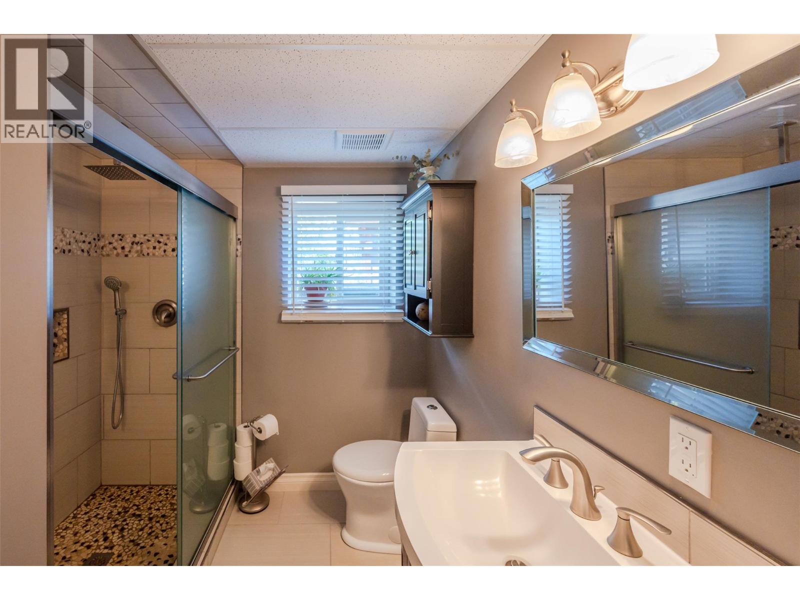 1332 Peachcliff Drive, Okanagan Falls