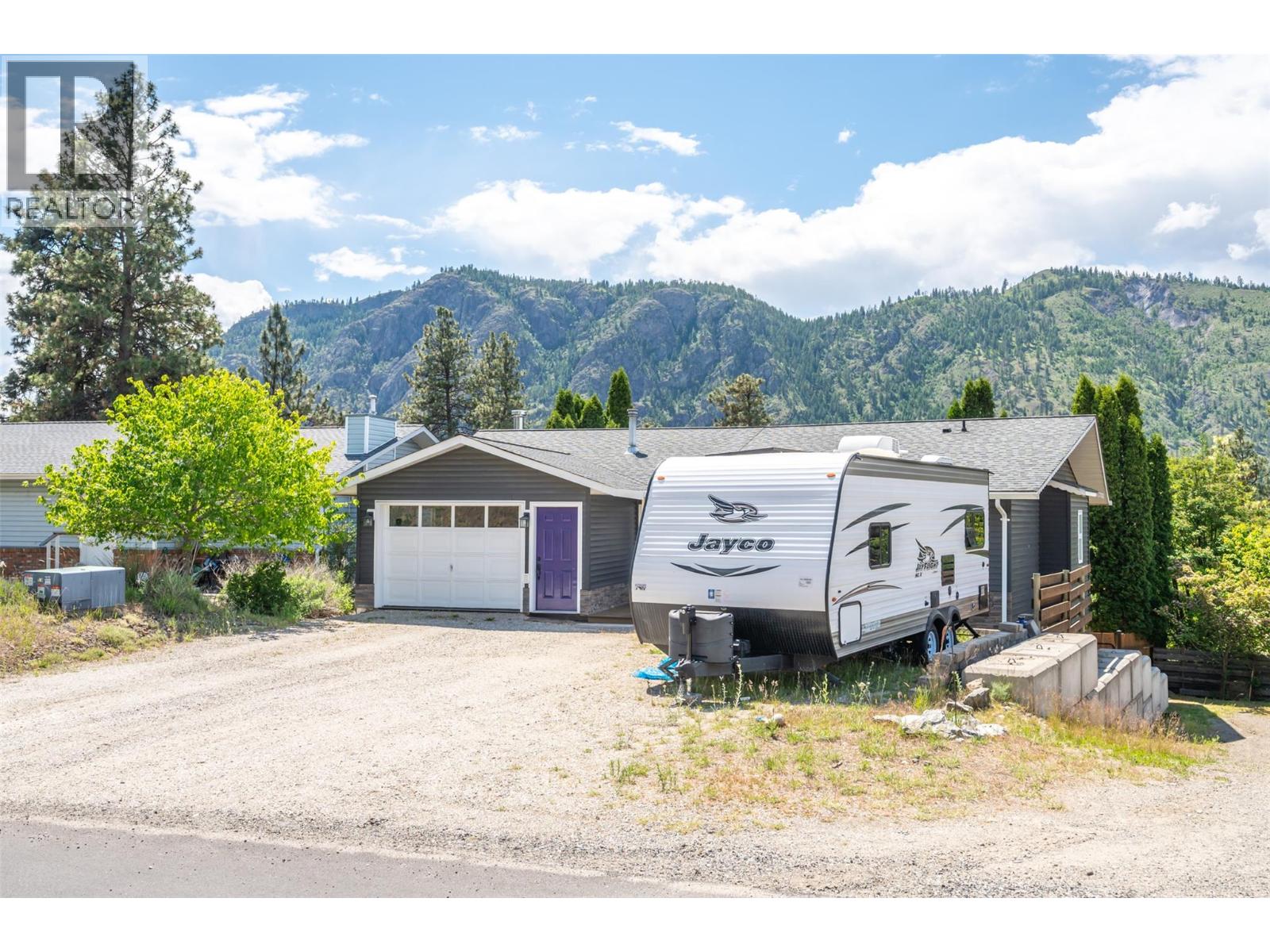 1332 Peachcliff Drive, Okanagan Falls