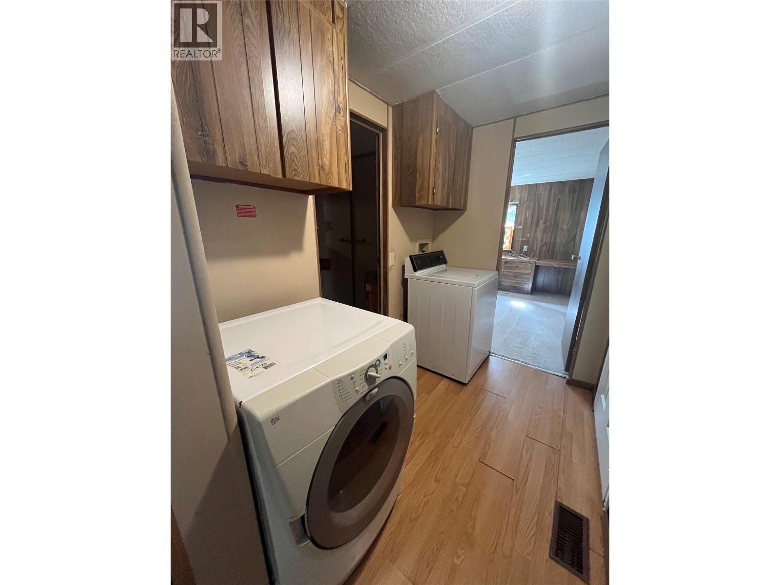 4232 Eldon Frontage Road Unit# 2, Tappen