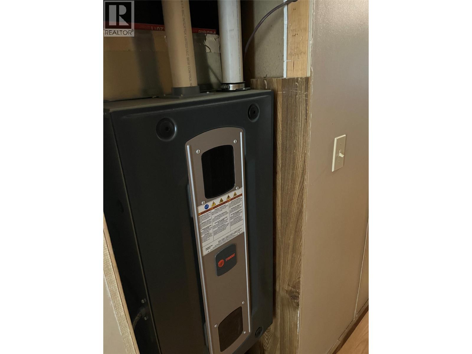 4232 Eldon Frontage Road Unit# 2, Tappen