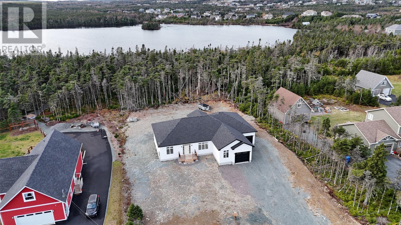 26 Edgewater Lane - 38