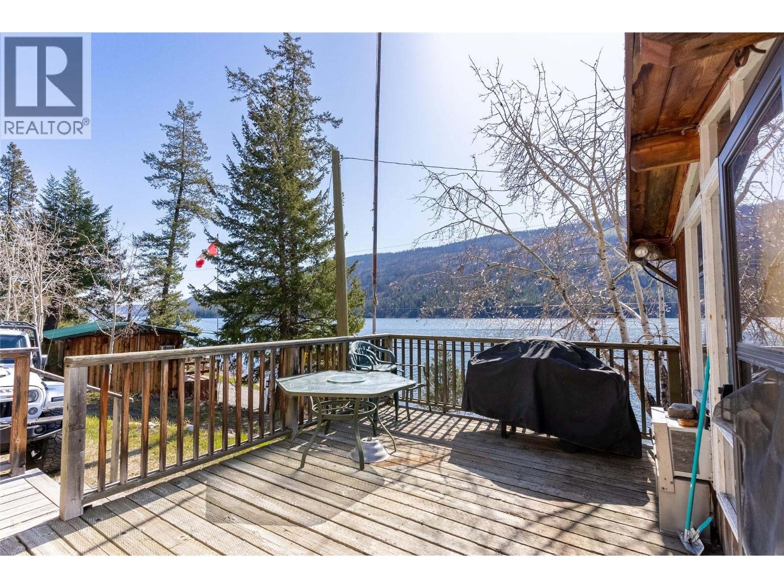 2631 Loon Lake Road, Loon Lake