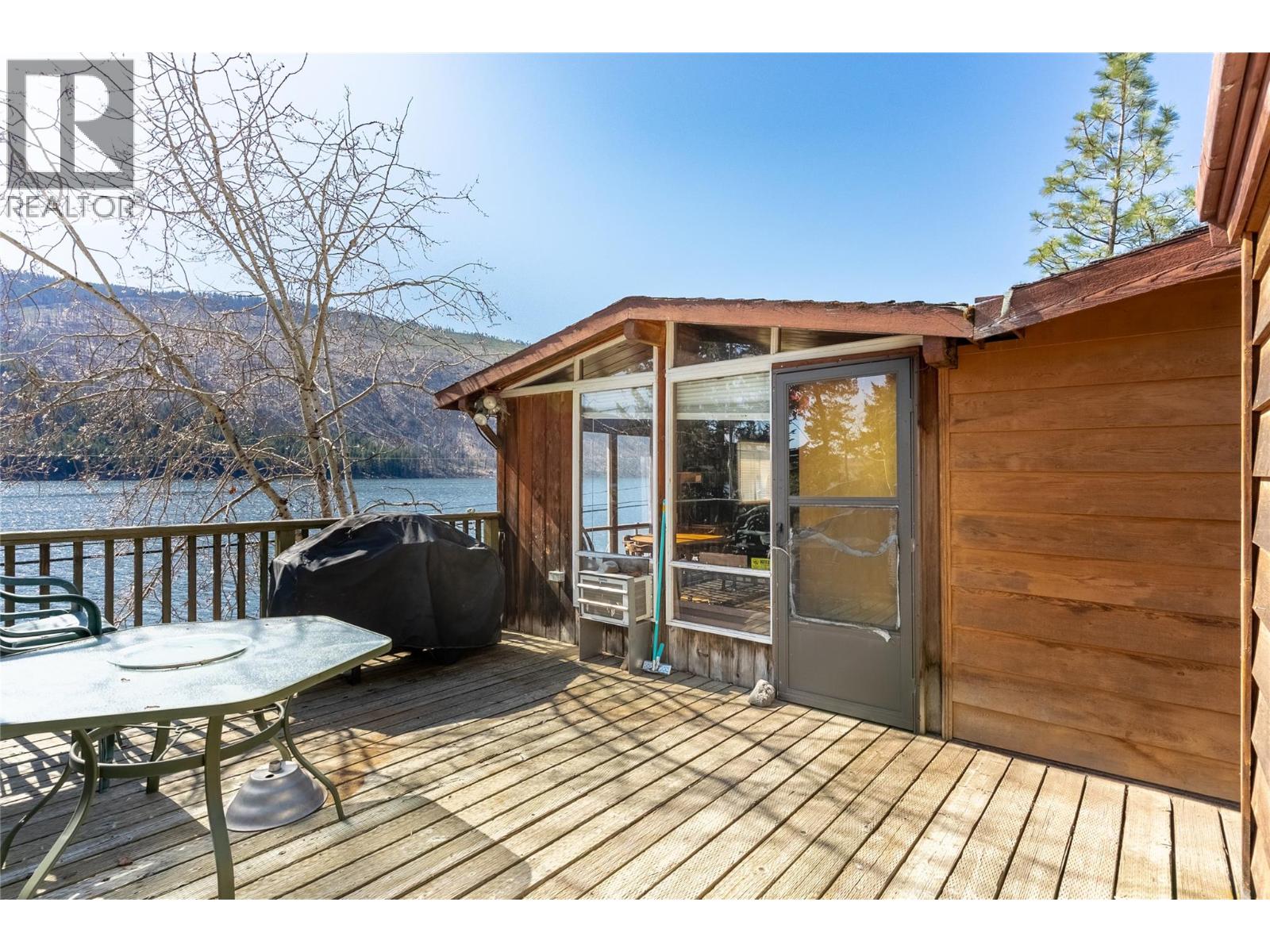 2631 Loon Lake Road, Loon Lake